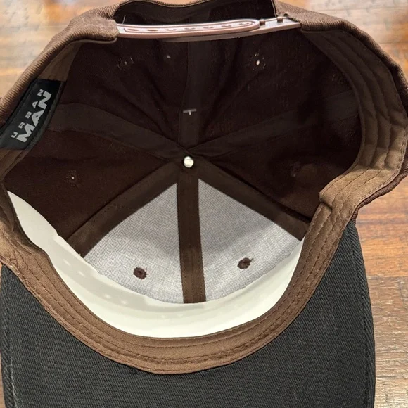 Baseball cap - Picture 3 of 3